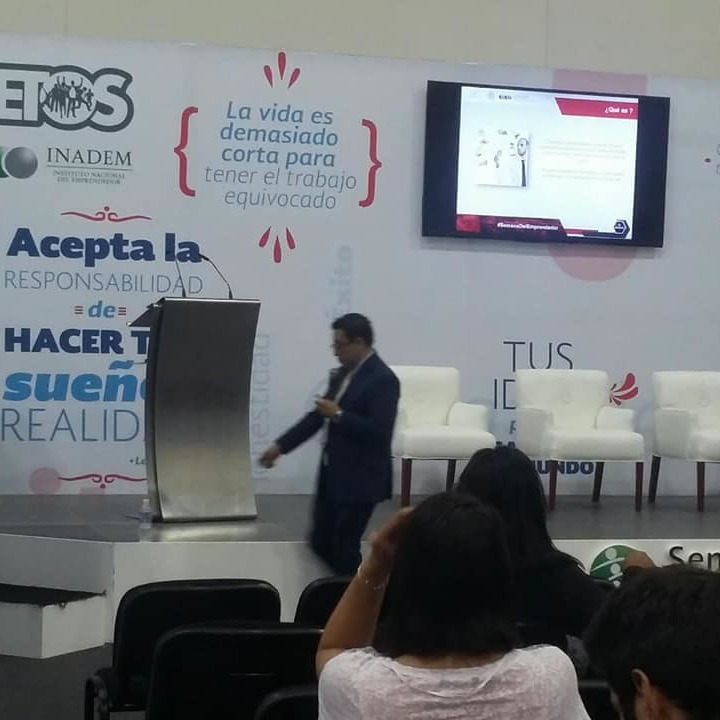Evento en el que participo “Cenide”.