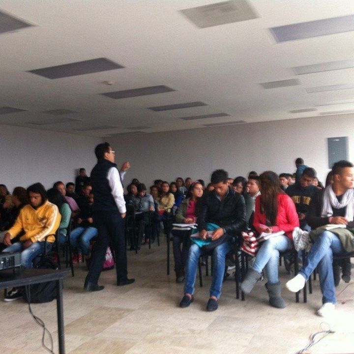 Evento en el que participo “Cenide”.