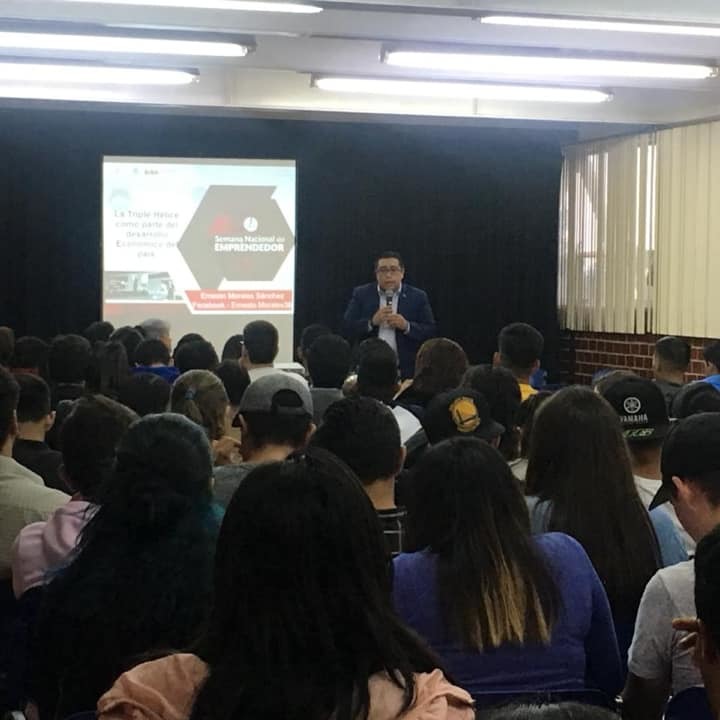Evento en el que participo “Cenide”.